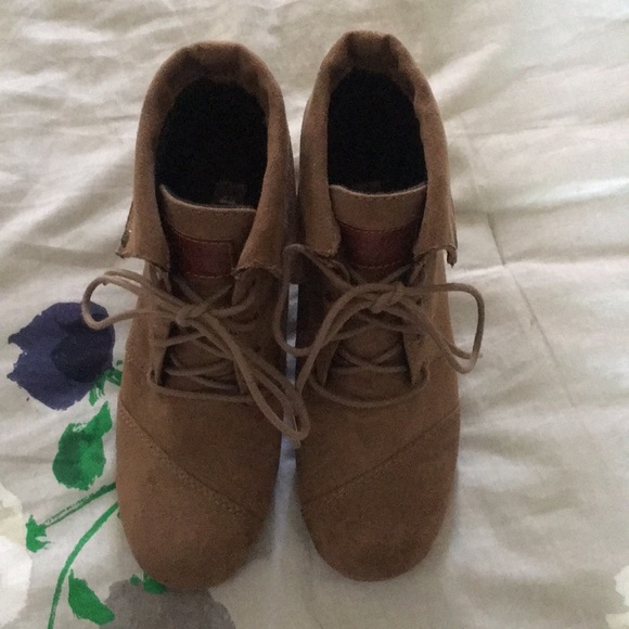 Wedges - Picture 3 of 3